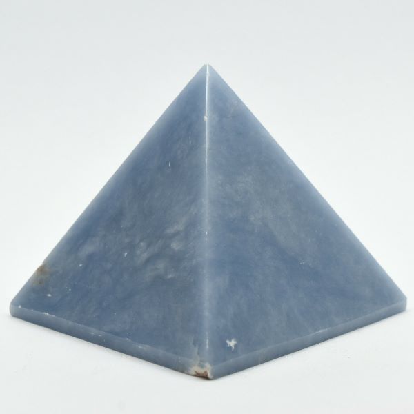 Angelite Pyramid 30mm